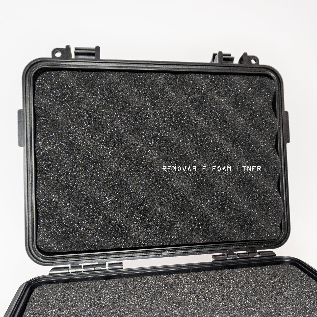 DFNDR CASE - Small
